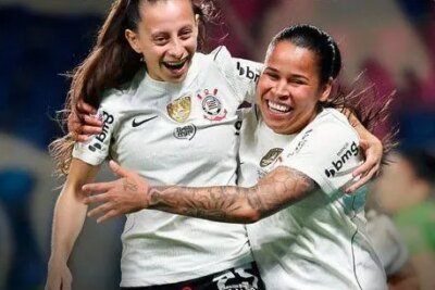 Corinthians goleia Dragonas e avança à semifinal da Libertadores Feminina