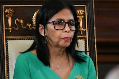 Delcy Rodríguez acusa Machado de fazer um ‘show’ com retorno à Venezuela