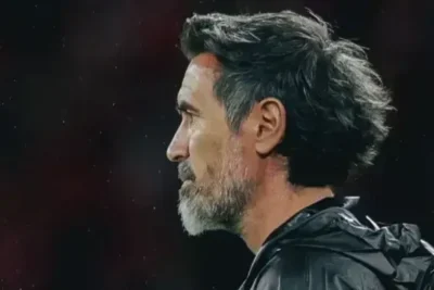 Domínguez destaca tempos distintos em derrota “inédita” para o Flamengo
