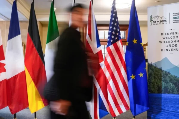 G7 vai liberar até 100 milhões de barris de diesel e petróleo para conter preços
