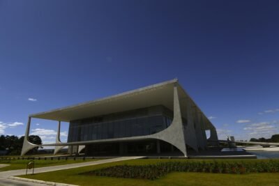 Governo e Congresso alinham votação de pacote fiscal no país