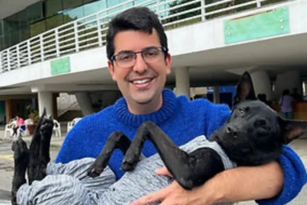 Deputado Marcelo Queiroz volta a ser alvo da PF em investigação sobre castração de animais