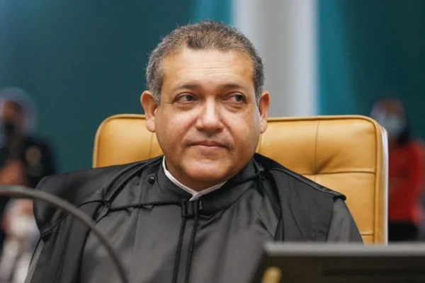 Kassio foi cúmplice de crimes sexuais contra mulheres praticados por Epstein brasileiro?