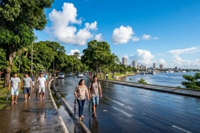 Chuvas trazem ar mais limpo em Manaus: veja como se cuidar