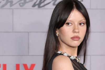 Mia Goth faz 33 anos; relembre produções de terror com a atriz