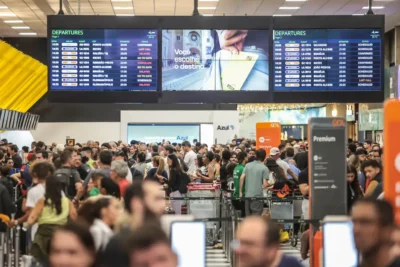 Finados: 2 milhões de passageiros devem passar por aeroportos do país