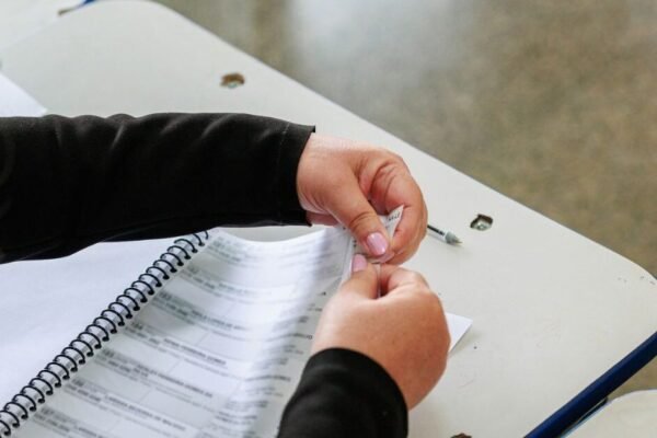 Como consultar o resultado da sua seção eleitoral nas eleições 2026