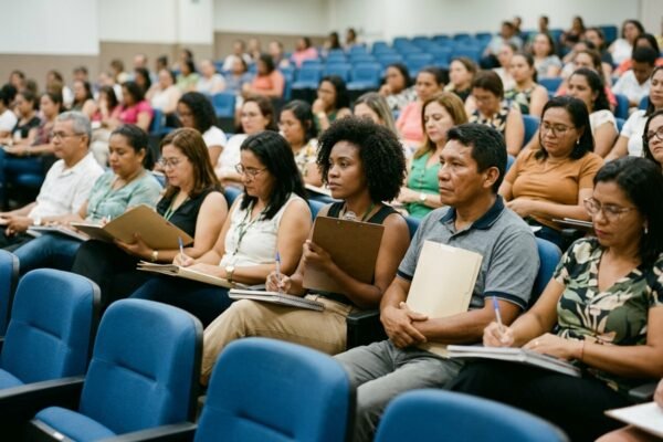 Prefeitura de Manaus convoca 1.500 aprovados na Semed