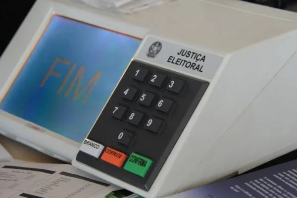 PSOL, Missão e mais três não devem atingir cláusula de barreira